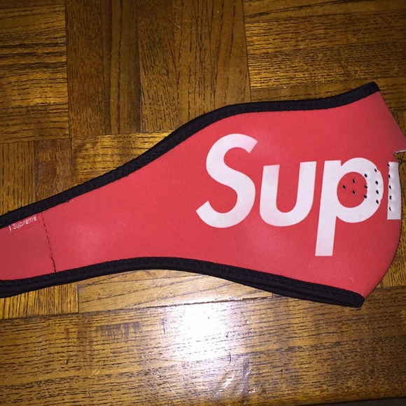 Supreme face mask